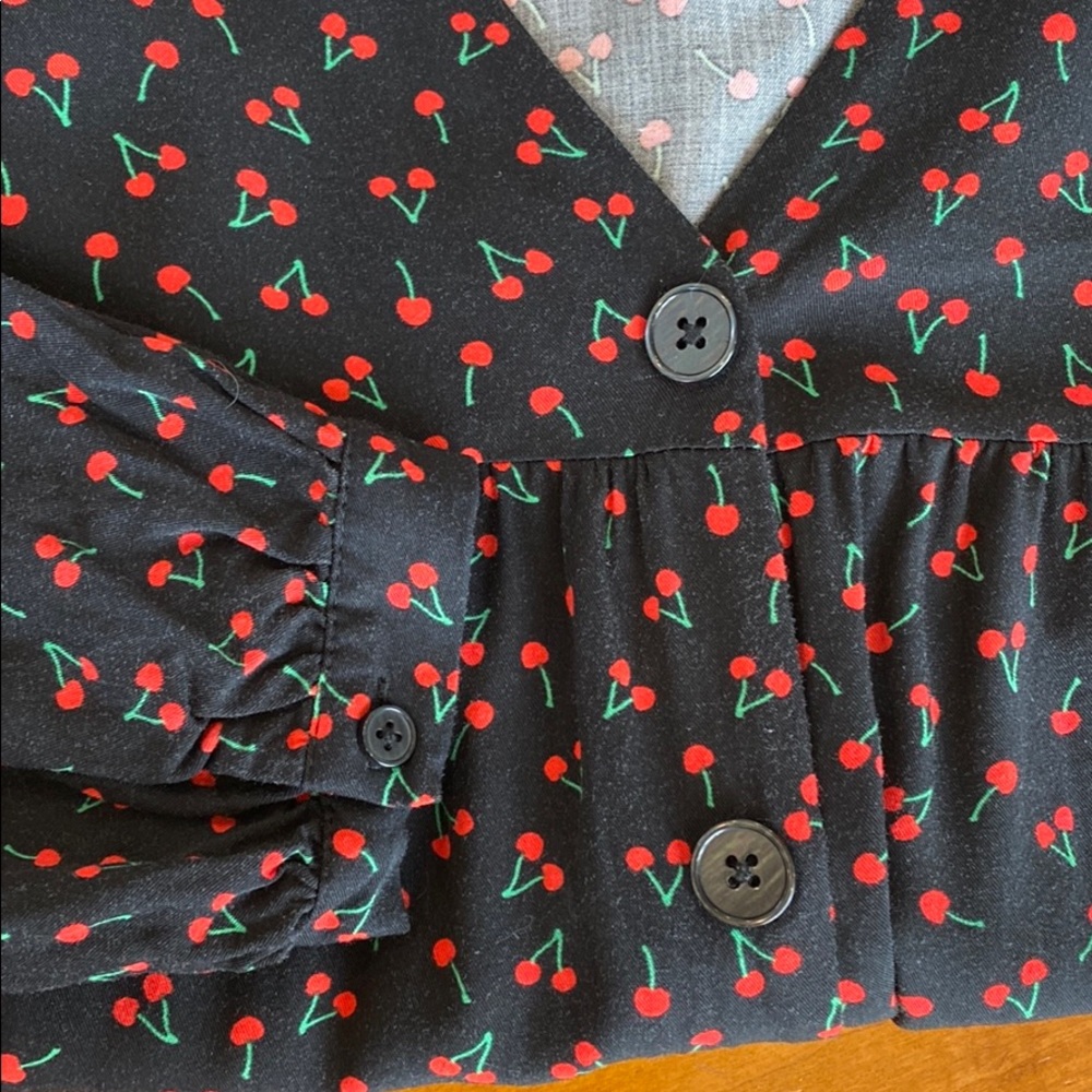 Cherry printed Tent dress with buttons down front - Picture 7 of 8